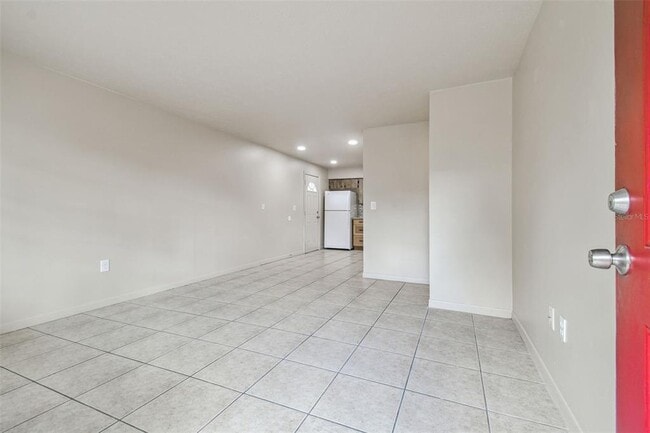 Foto del edificio - 923 E Lotus Ave