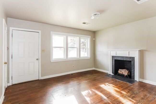 Building Photo - 1345 Avenue V