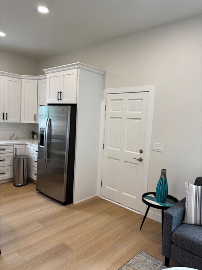Building Photo - Brand New 2 Bed / 2 Bath ADU for Rent – Prime Oxnard Location