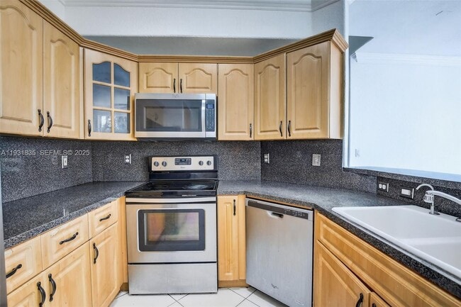 Foto del edificio - 3306 SW 171st Terrace