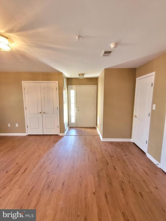 Building Photo - 8522 Side Saddle Ct