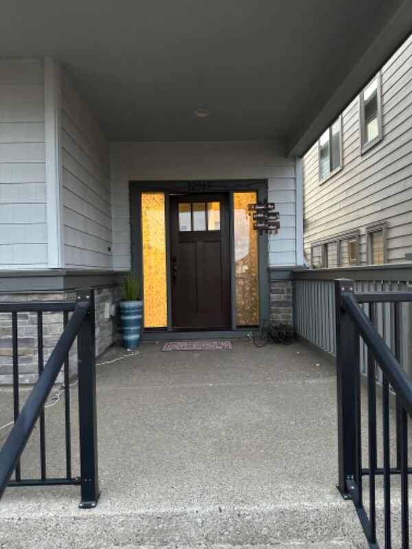 Foto del edificio - 12967 SW River Terrace Blvd