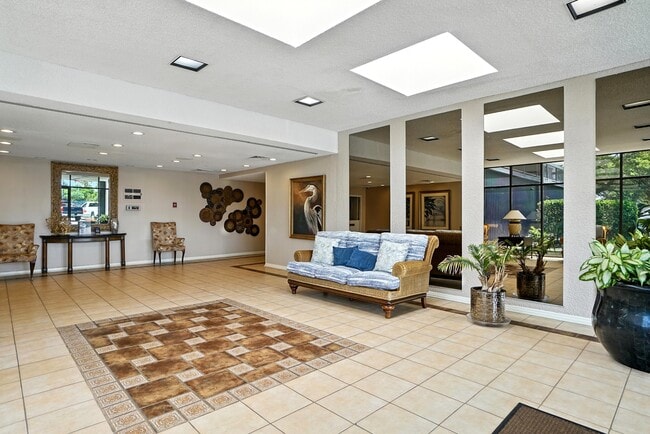 Foto del edificio - 3558 Shore Dr