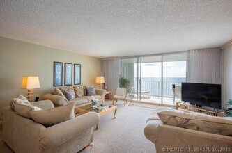 Building Photo - 4200 S Ocean Blvd