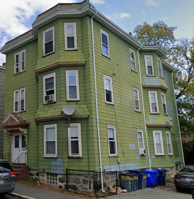 Building Photo - 14 Schiller St