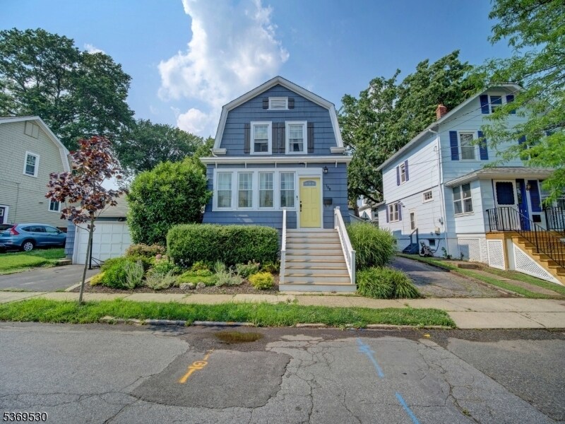 Primary Photo - 158 Lexington Ave