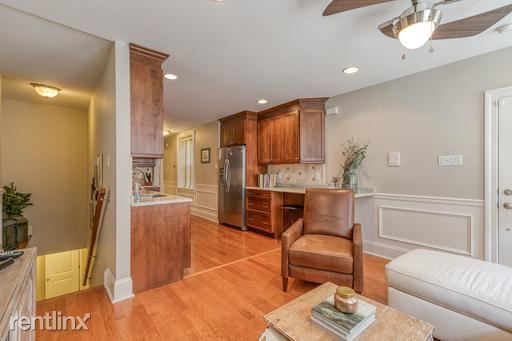 Foto del edificio - 2 br, 2 bath  - 1708 Pine Street