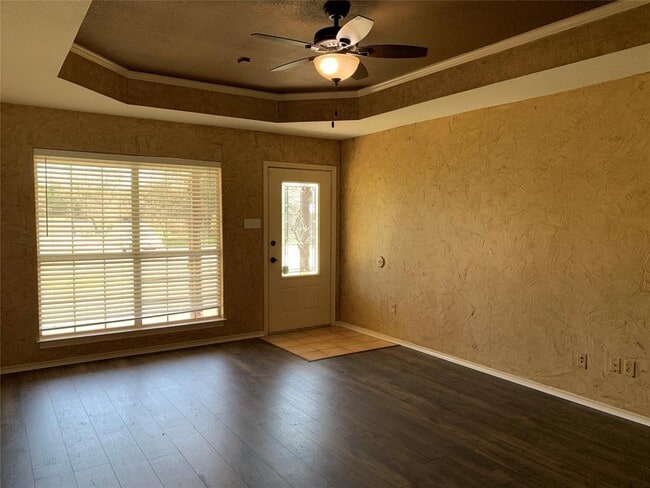 Building Photo - 211 Zion Hill Loop