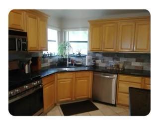 Foto del edificio - 3005 Larkin Ln