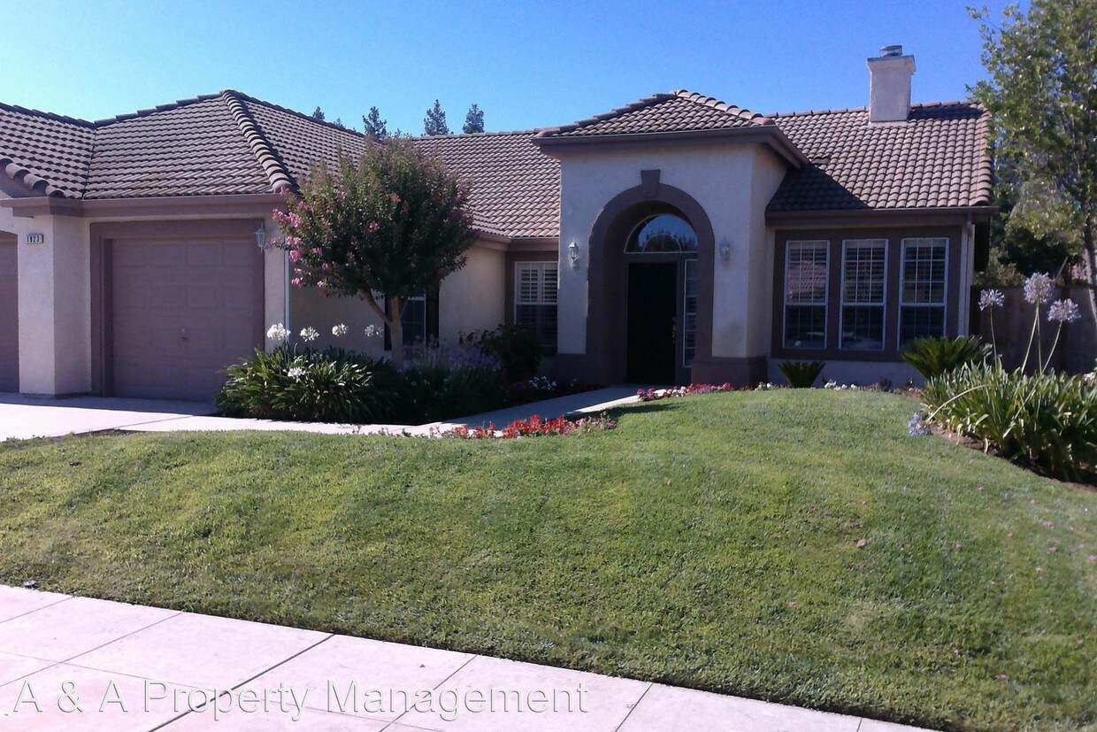 1923 E Desert Island Dr, Fresno, CA 93730 House Rental in Fresno, CA
