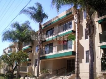 Building Photo - 4501 Cedros Ave