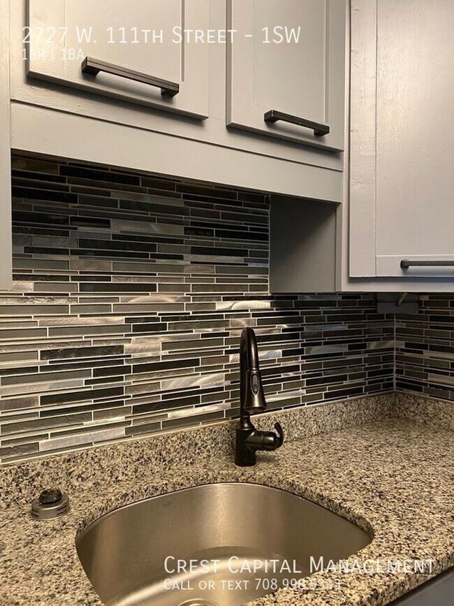 Foto del edificio - 2727 W 111th St