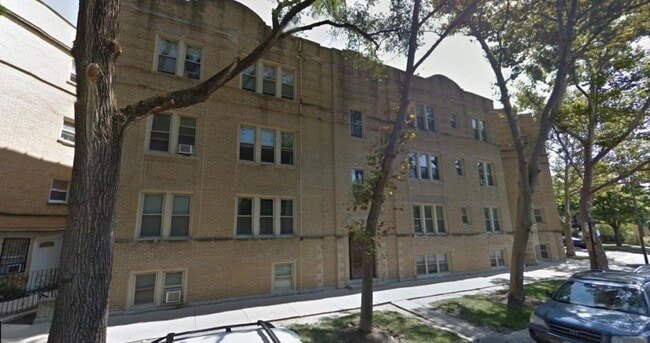 Building Photo - 4655 N Manor Ave