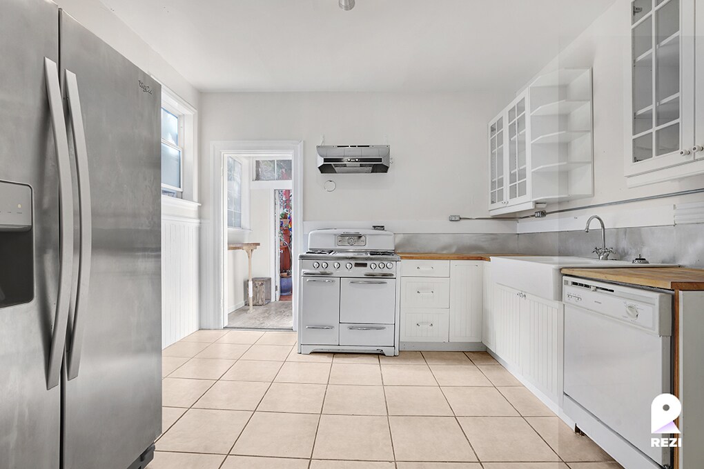 164 Langton St Unit 164, San Francisco, CA 94103 Room for Rent in San