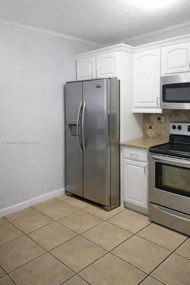 Building Photo - 15761 SW 137th Ave