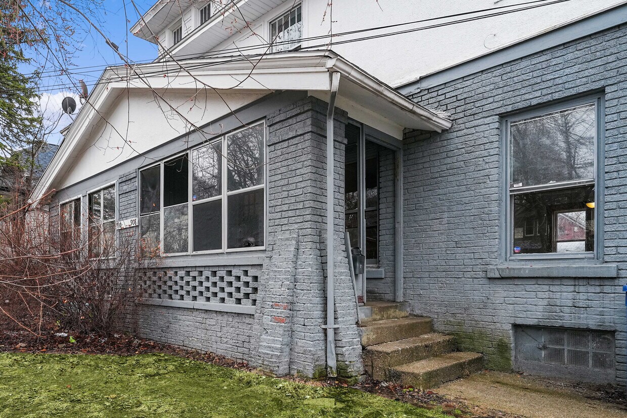 Foto principal - 910 Worden St SE