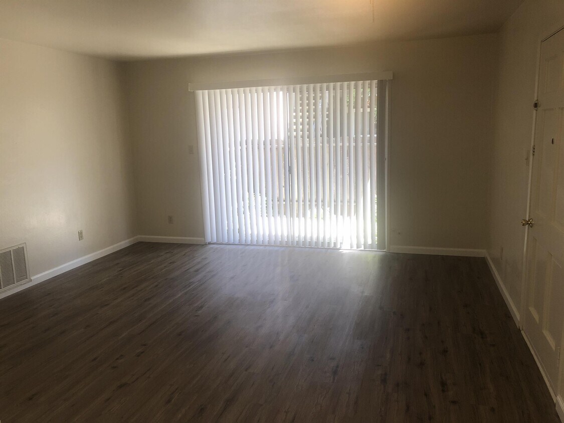Primary Photo - 3949 K St