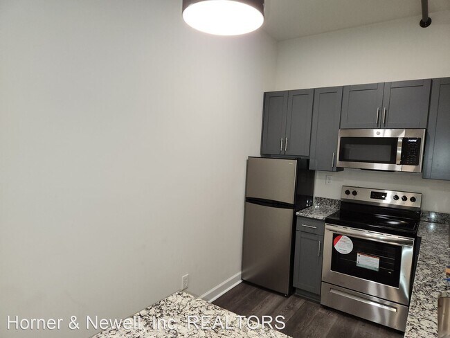 Foto del edificio - 2 br, 1 bath House - 111 Main Street, D