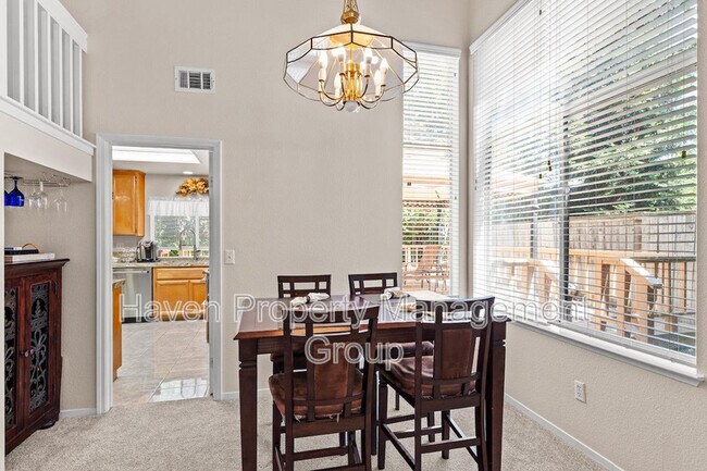 Foto del edificio - 2866 Valcourt Way