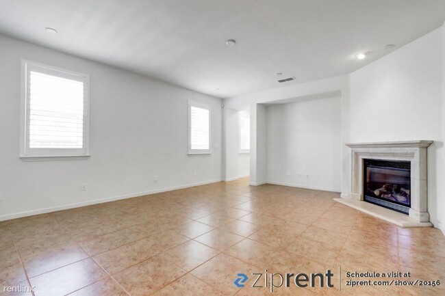 Building Photo - 4 br, 3.5 bath House - 715 Woodside Avenue...