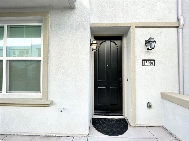 Building Photo - 15906 Ellington Way