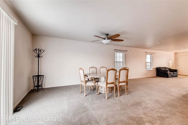 Foto del edificio - 3 br, 3 bath House - 20533 Randolph Place
