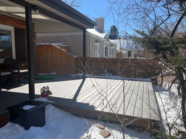 Building Photo - Very nice Ranch style home in Montclair ne...