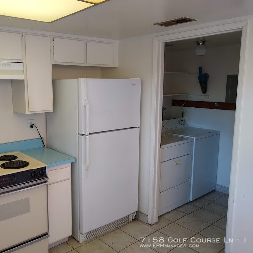 Foto del edificio - 7158 Golf Course Ln