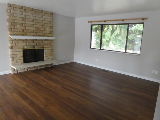 Foto del edificio - 6070 SE Alderhill Loop