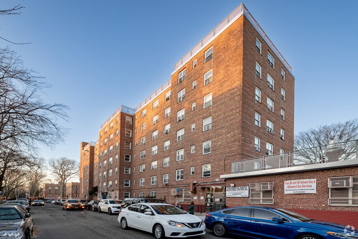 10809 159th Street - 10809 159th St
