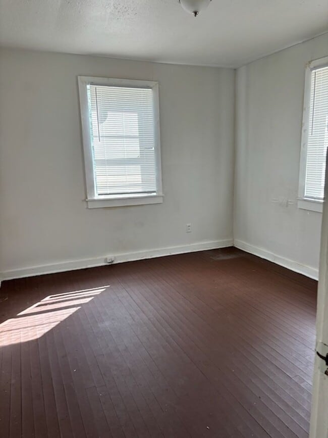 Photo - 2016 Woodlawn St House