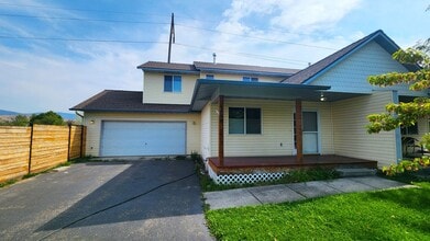 Building Photo - 506 Bondurant Ct