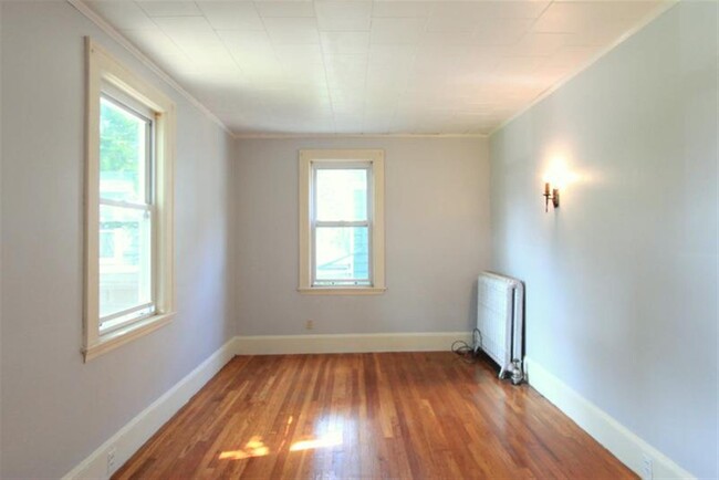 Building Photo - 45 Kidder Ave