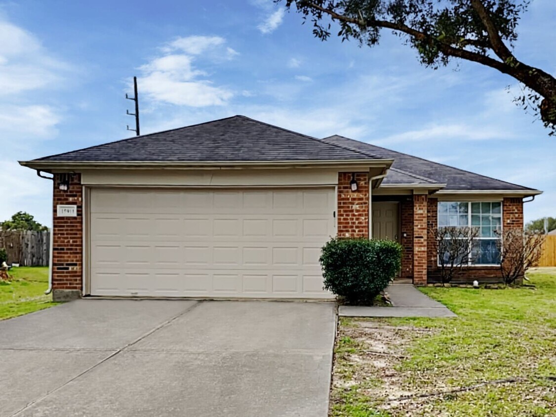 15911 Imperial Forest Ln House Rental in Houston, TX