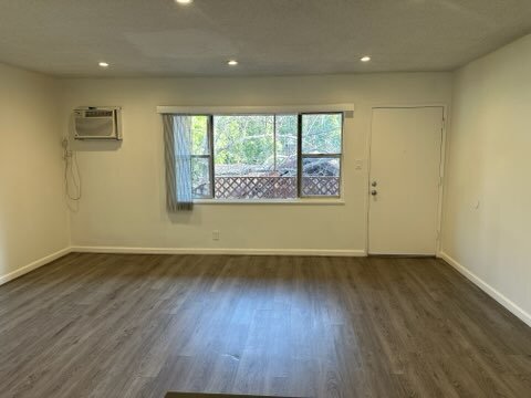 Foto del edificio - 6060 La Prada St