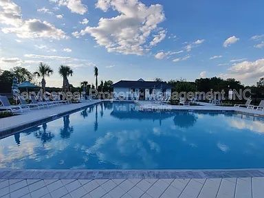 Building Photo - 1591 Cassius St