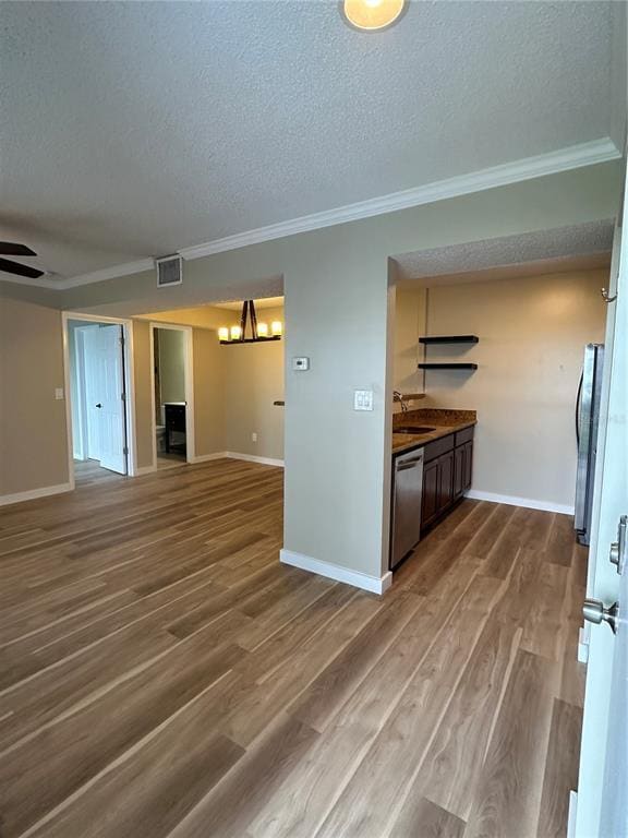 Foto del edificio - 455 Alt 19