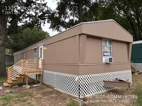 Building Photo - 1305 N Floyd St