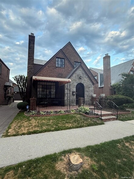 63-127 Fitchett Street Unit 1FL - 63-127 Fitchett Street Unit 1FL Apartment