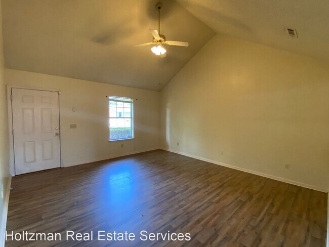 Foto del edificio - 3 br, 2 bath House - 834 Lost Grove Ln