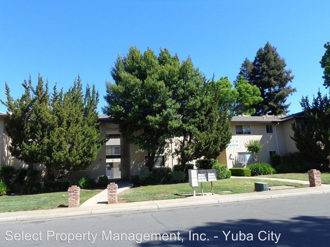 1159 Melton Dr, Yuba City, CA 95991 Room for Rent in Yuba City, CA