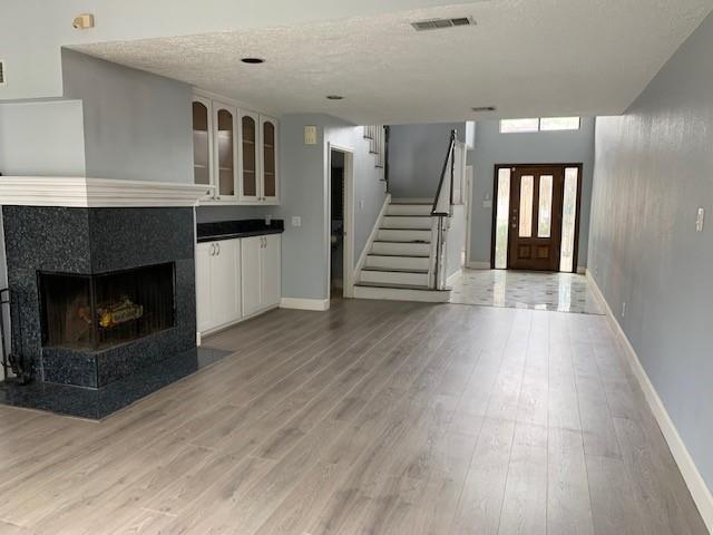 Building Photo - 9322 Briar Forest Dr