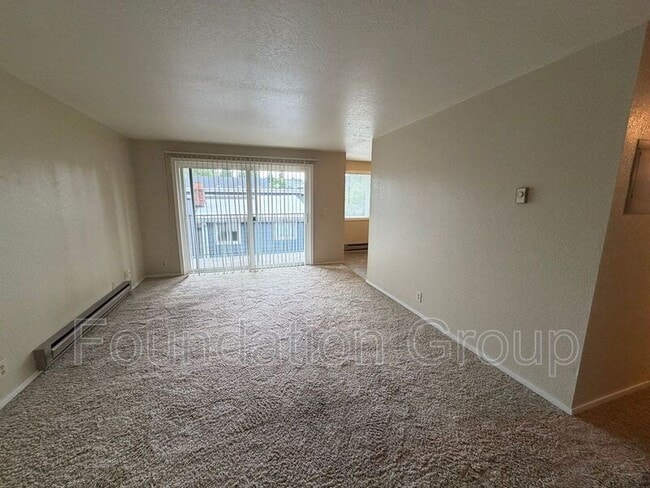 Foto del edificio - 938 N 100th St
