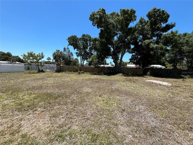 Building Photo - 2154 Inner Cass Cir