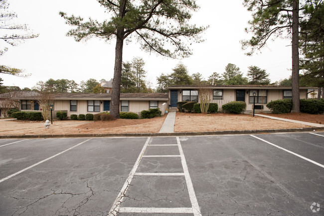 Building Photo - Cedargate Apartments