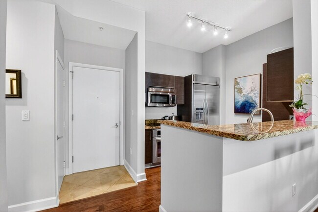 Building Photo - 550 Okeechobee Blvd