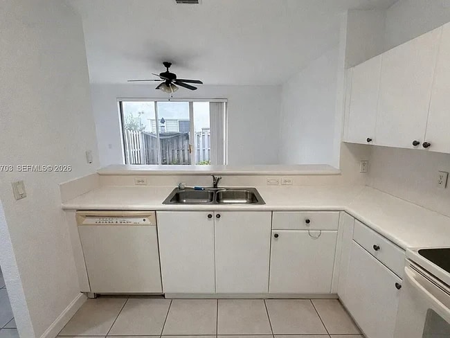 Photo - 4134 Southwest 158th Avenue Apt #34, Miramar, FL 33027 - 3 BR 2.5 BA townhouse