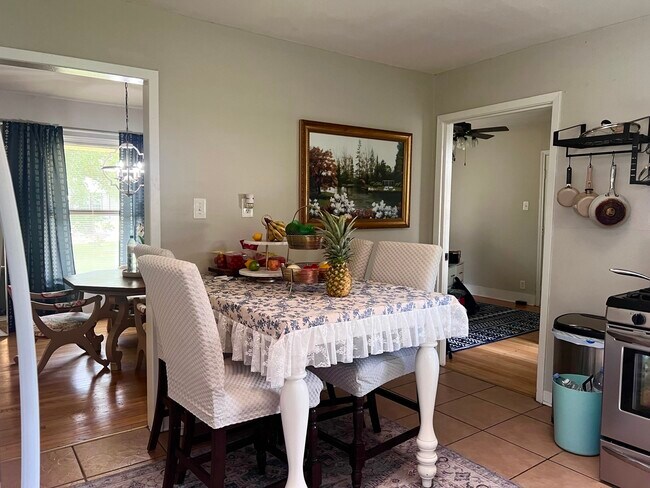 Foto del edificio - 7357 Brace St