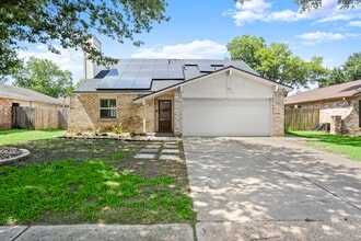 Building Photo - 22722 Braken Carter Ln