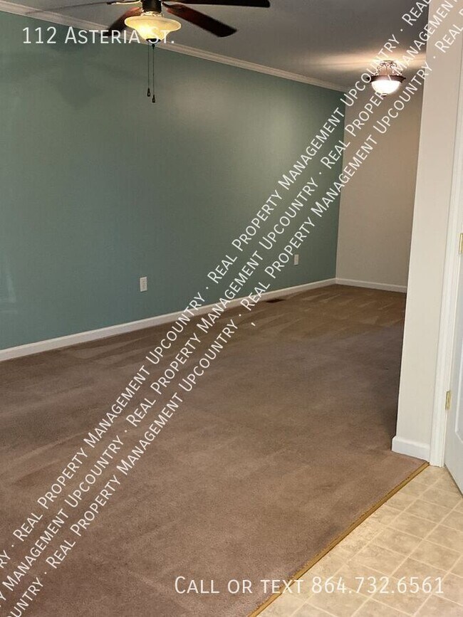 Building Photo - 112 Asteria St